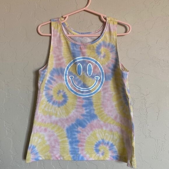 Floral tank and tie dye smiley tank - Picture 6 of 8